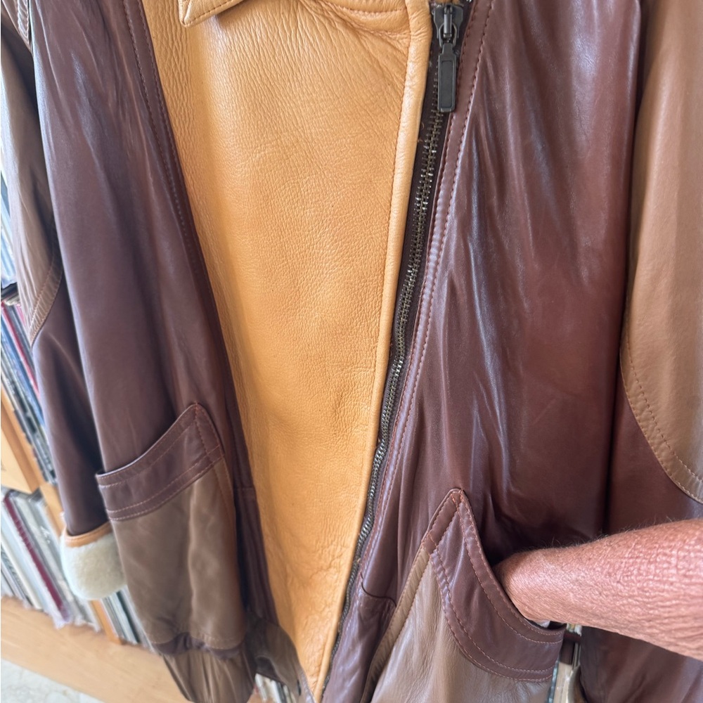 PRICE DROP: Men's (or Women’s) Shearling-Trimmed LAMBSKIN,by GOLDEN HIDE,USA, M - Picture 7 of 11